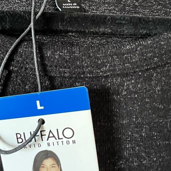 Super Soft Black Sweatshirt with Good Vibes Writing on Front Size Large - Picture 11 of 14